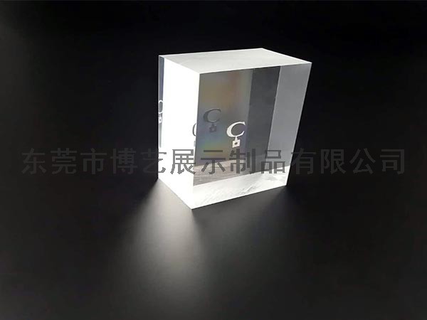 熱壓金屬展示臺 熱壓金屬展示臺